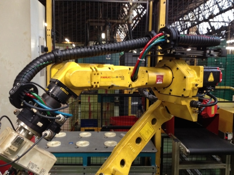 fanuc robot arm